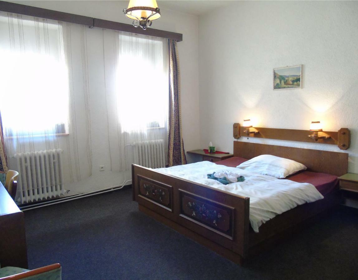 Gl Hotel Trutnov Exterior photo